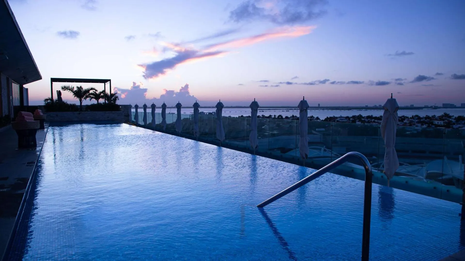 Canopy By Hilton Cancun La Isla