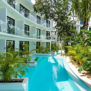https://central-park-lagunas.tulum-hotels.net