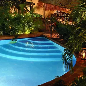 la-pasion-hotel-boutique.tulum-hotels.net/